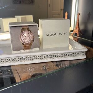 Michael Kors Womens Watch in Rose Gold